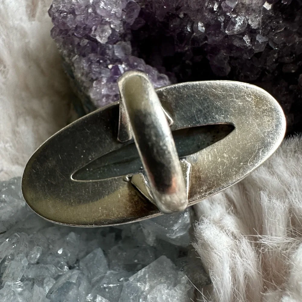 Labradorite *RARE* Silver Boho Statement Ring - Picture 4 of 11
